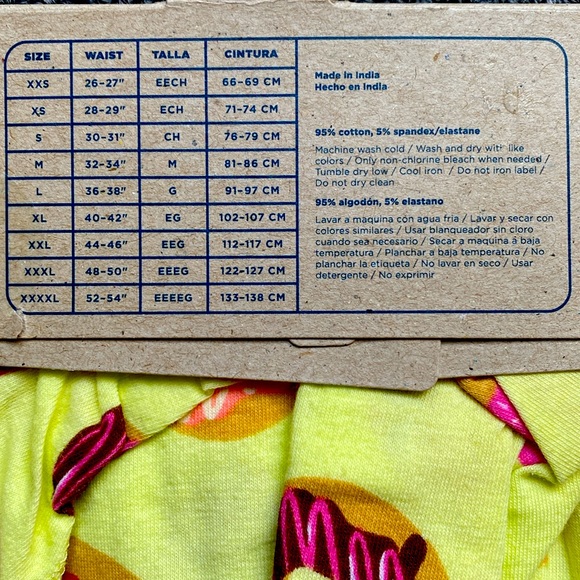 Mens Frosted Donuts Boxer Briefs - Size Small - Old Navy - NWT - Picture 3 of 3